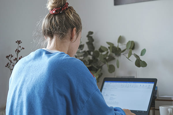 No importa si tu trabajo es presencial o en remoto, el onboarding debe realizarse de igual manera y te contamos c贸mo en este post