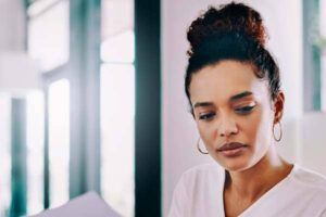 Descubre en este post todo lo relacionado con la autorización de residencia y trabajo para los trabajadores autónomos