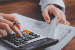 Descubre con tugesto qu茅 es el Impuesto a las Grandes Fortunas