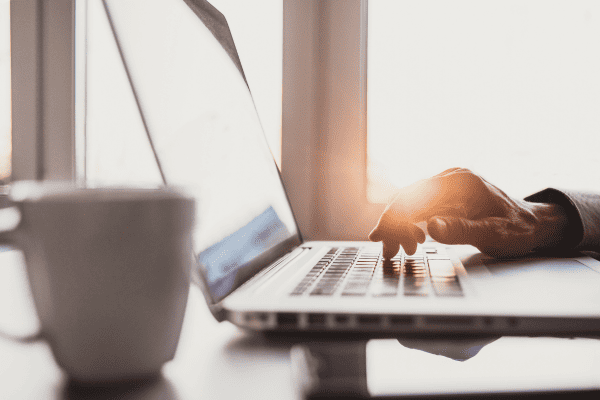 En este artículo abordaremos las diferencias entre software de nóminas y software integral de recursos humanos